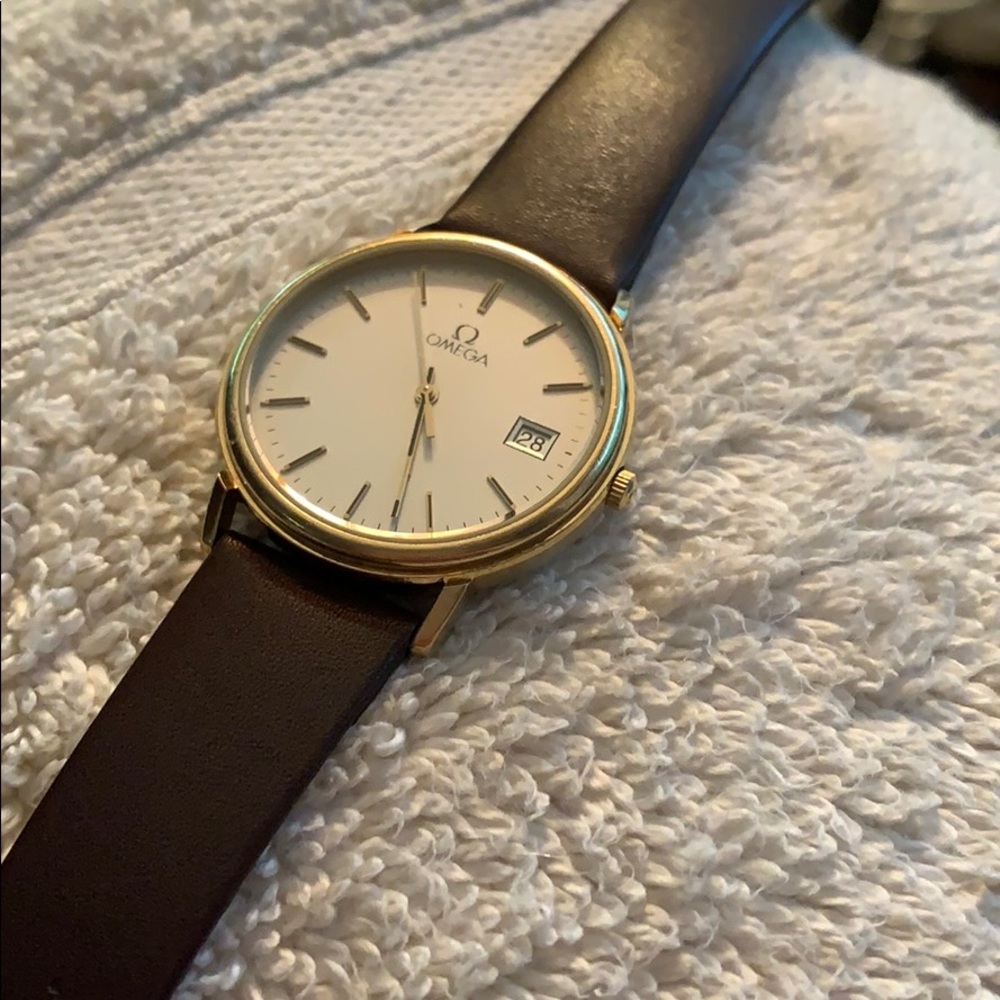 Beautiful Omega Wristwatch. Quartz Movement